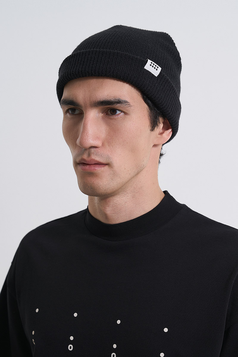 Шапка COOL ZONE (25/26) черный